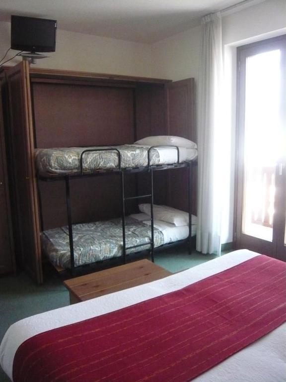 Cadria Nature & Bike Hotel Lenzumo di Concei Номер фото