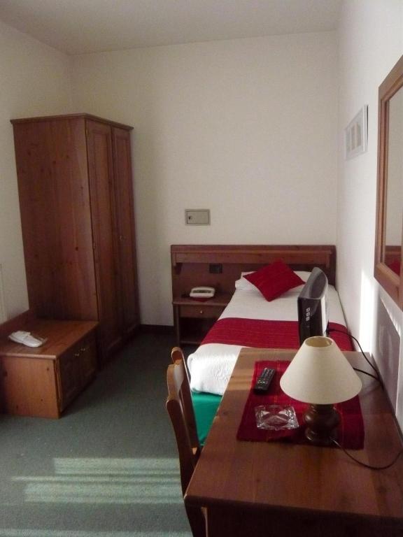 Cadria Nature & Bike Hotel Lenzumo di Concei Номер фото