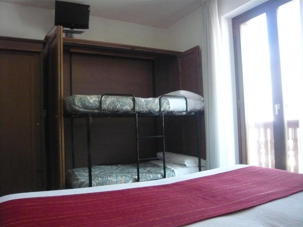 Cadria Nature & Bike Hotel Lenzumo di Concei Номер фото